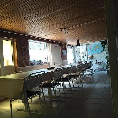 Mikola Vendeghaz,